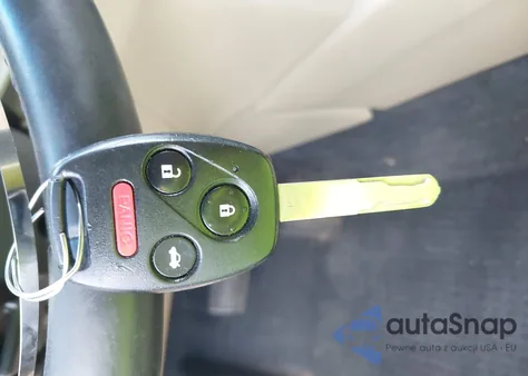 2008 Honda Accord 2.4 Ex-L из США, поврежденный, VIN 1HGCS12888A010850